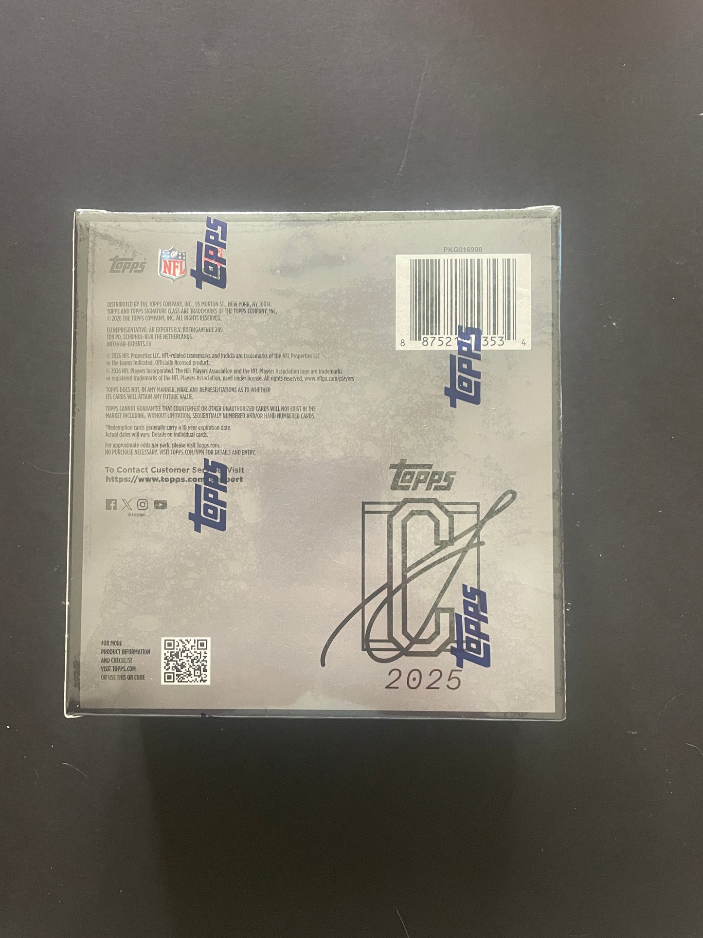 2025 topps signature class football mega box